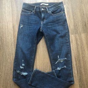 NWOT Levi 711 Skinny Jeans